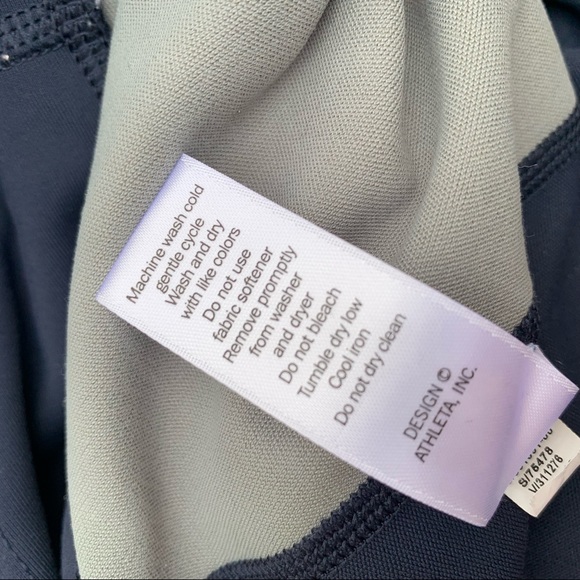 Athleta blue and teal mesh running pants with back pocket - Picture 9 of 11